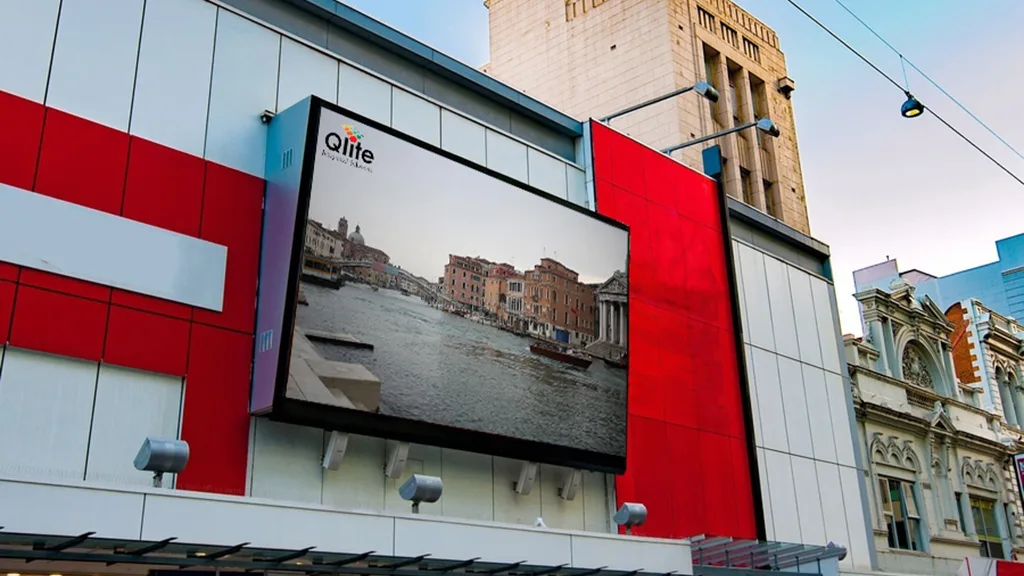 Outdoor Advertising LED Display Screens by Qlite